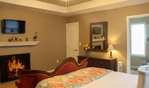 Mountainview Manor - Image 5