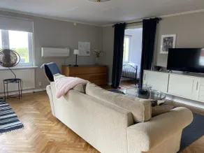 Cozy apartment with large patio - Image 5