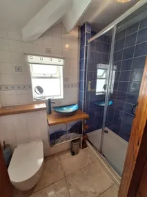 Cosy Crabtree Cottage - Image 2