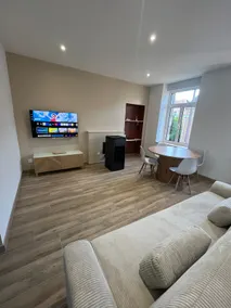 La Casa Del Ness – Chic & comfortable apartment - Image 2