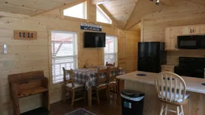 The Bear Cabin - Image 5