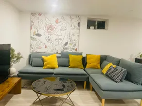 Cozy three bedroom basement - Image 3