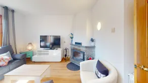 Charming townhouse - Image 2