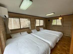 Forest view and quiet luxury/MAX 5 people/Private/Yamanakako is 8 minutes away by car　 - Image 2