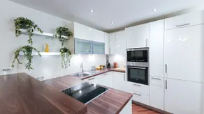 Two-bedroom apartment in Neuwaldegg - Image 3