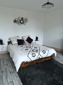 Agathe's 2-Room Apartment in the Village Center - Image 5