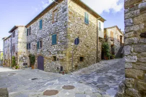 Apartment in the medieval village - Image 2