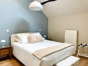 Fontainebleau Well Cottage - Image 3