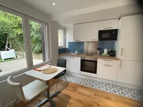 Quiet 2-room apartment - Image 3