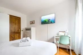 Hostly-Il Viale-Garden House between Pisa e Lucca - Image 2
