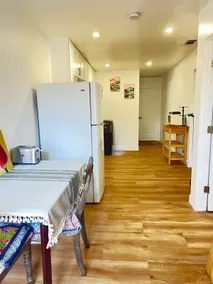 Quiet Nest in Montclair - Image 5