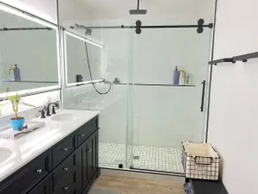 Quiet Nest in Montclair - Image 3