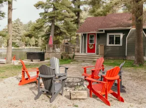 Unwind at TheCottageLiving : Your Waterfront Home - Image 3