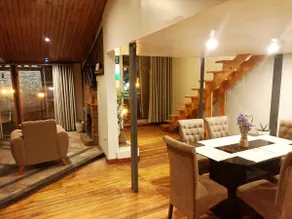 Central and comfortable Loft House - Image 2