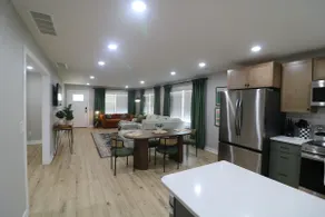 Emerald Isle | Modern Comfort - Image 4