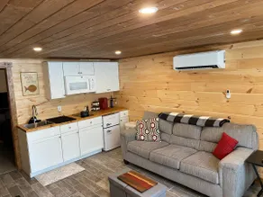 Tunk Stream Lodging - Image 5