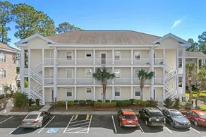 Hibiscus Getaway - Image 5