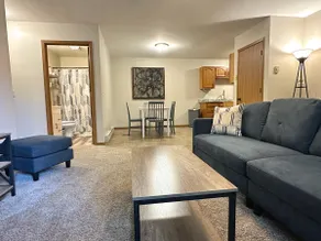 2BR Reedsburg Home/20m Dells - Image 5