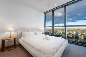 Flat White with a View - Lv48 Apt next to the Star - Image 3