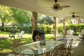 3BR/2.5BA near Beach & Downtown! Shorebound - Image 5