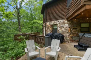 Camp Stonebass-Lake House-Hottub - Image 5