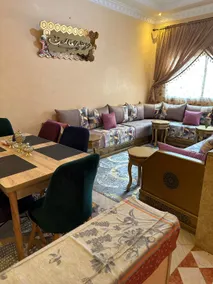 Spacious 2BR APT Near Blackiris, A/C Wifi Netflix - Image 2
