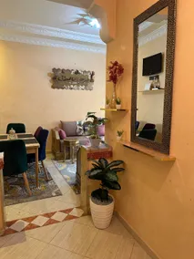 Spacious 2BR APT Near Blackiris, A/C Wifi Netflix - Image 4