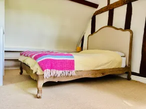 The Little Thatch - Image 3