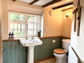 The Little Thatch - Image 4