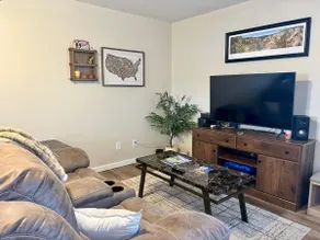 Blue Water Townhouse - Image 4