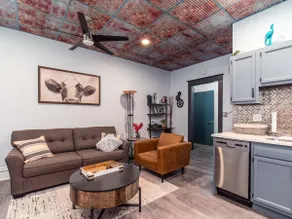 Loftz 31 West - Image 3