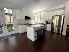 Cottage in Lake of Bays - Image 3