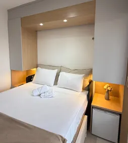 ZYZ Retractable, Air Conditioning, Pool - Image 4