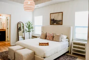 OMG! Downtown Designer Den | 10 min. to GSP - Image 5