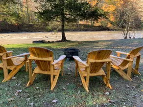 ”A Stone's Throw” Cabin • Creekside • Fires • BBQ - Image 2