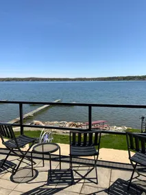 Lake Social-2 bedroom Lower Unit - Image 4