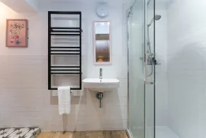 Central Cosy cottage in North Laine sleeps 4 - Image 4