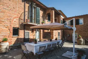 La Lisa: country house surrounded by fields - Image 5