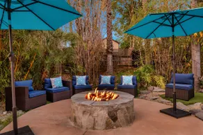 Luxury Tropical Oasis 8 BR-Pool Spa & Waterfalls! - Image 3