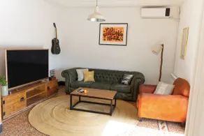 Spacious & Central + BBQ Terrace - Image 5