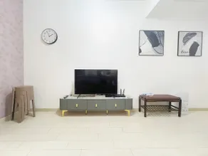 1 min Wan Chai MTR 2 Bedroom, 6mins HKCEC, family - Image 3