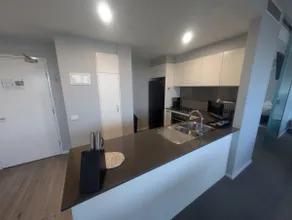 Honeysuckle : Prestige Two Bedroom - Image 4