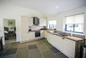 Wishing Well Cottage at Loch Tay and Hot Tub - Image 5