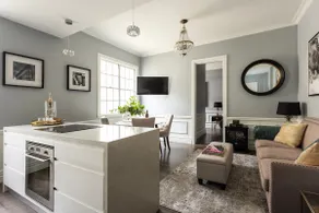1Bdr New York Style• Prime Location• Quiet Retreat - Image 2