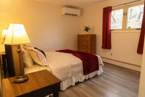 3 Bedroom Unit-Central Location - Image 4