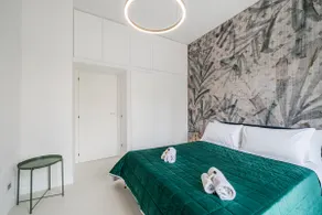 Rome Centre - Spacious Apartment - AC - Wi-Fi - Metro - Image 3