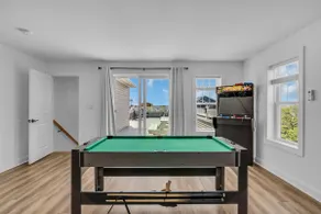 Hot Tub! Rooftop Deck! Game Room! - Image 3
