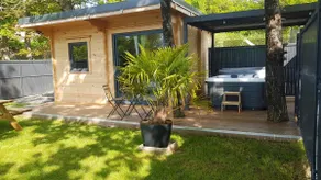 Le Cocotier Chalet and Pond Spa - Image 2