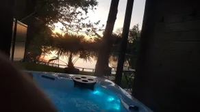 Le Cocotier Chalet and Pond Spa - Image 3