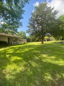 Aunt Barb’s house - Image 3